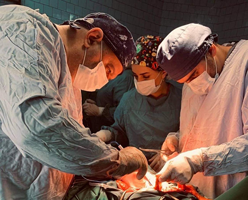 ԵՊԲՀ. «Միքայելյան» համալսարանական հիվանդանոցի օնկոգինեկոլոգների թիմը կատարել է հերթական բարդ վիրահատությունը